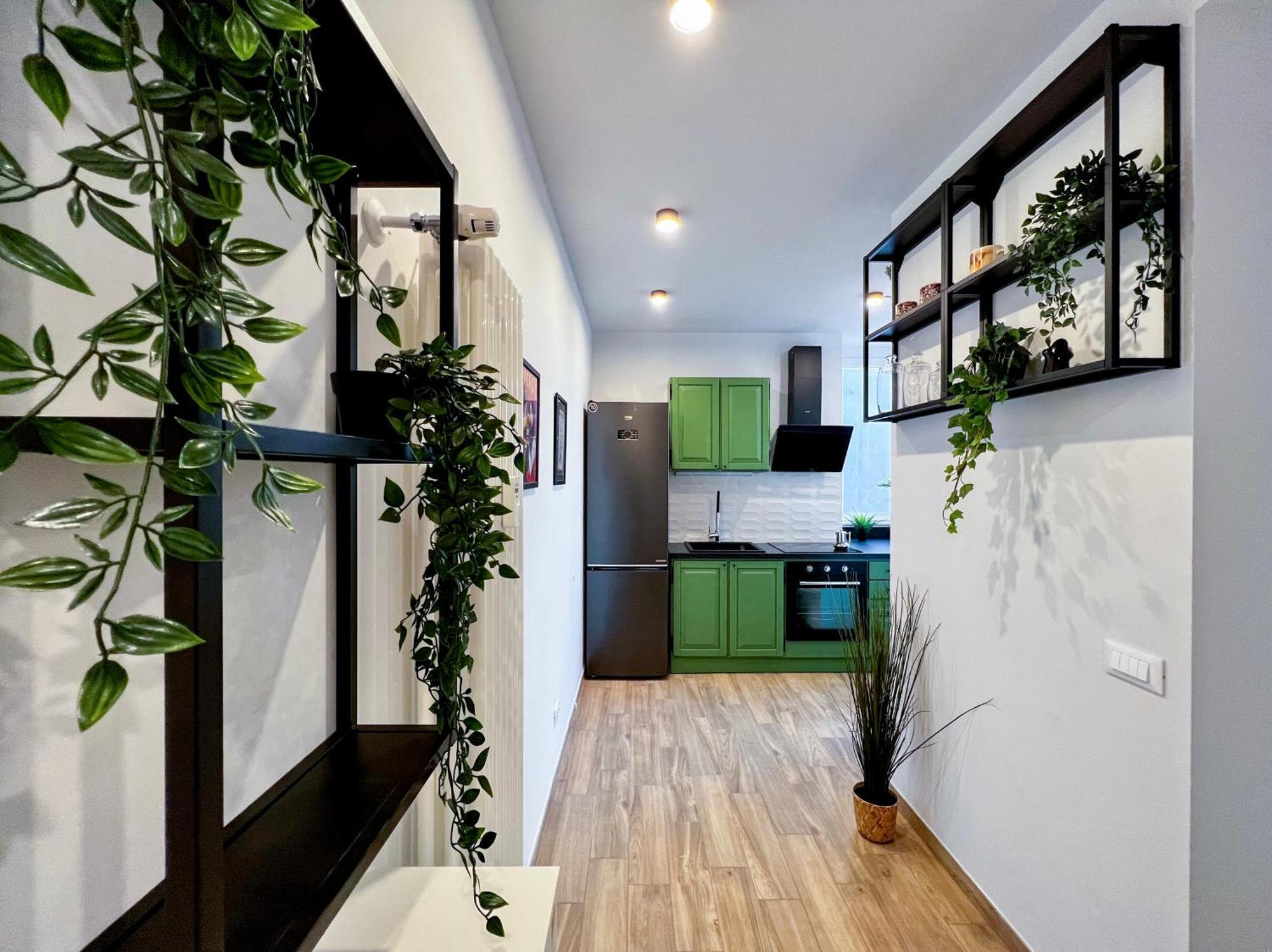 Repetti - Two Adjacent & Independent 10 Minutes To Centre & Linate Airport Apartment *