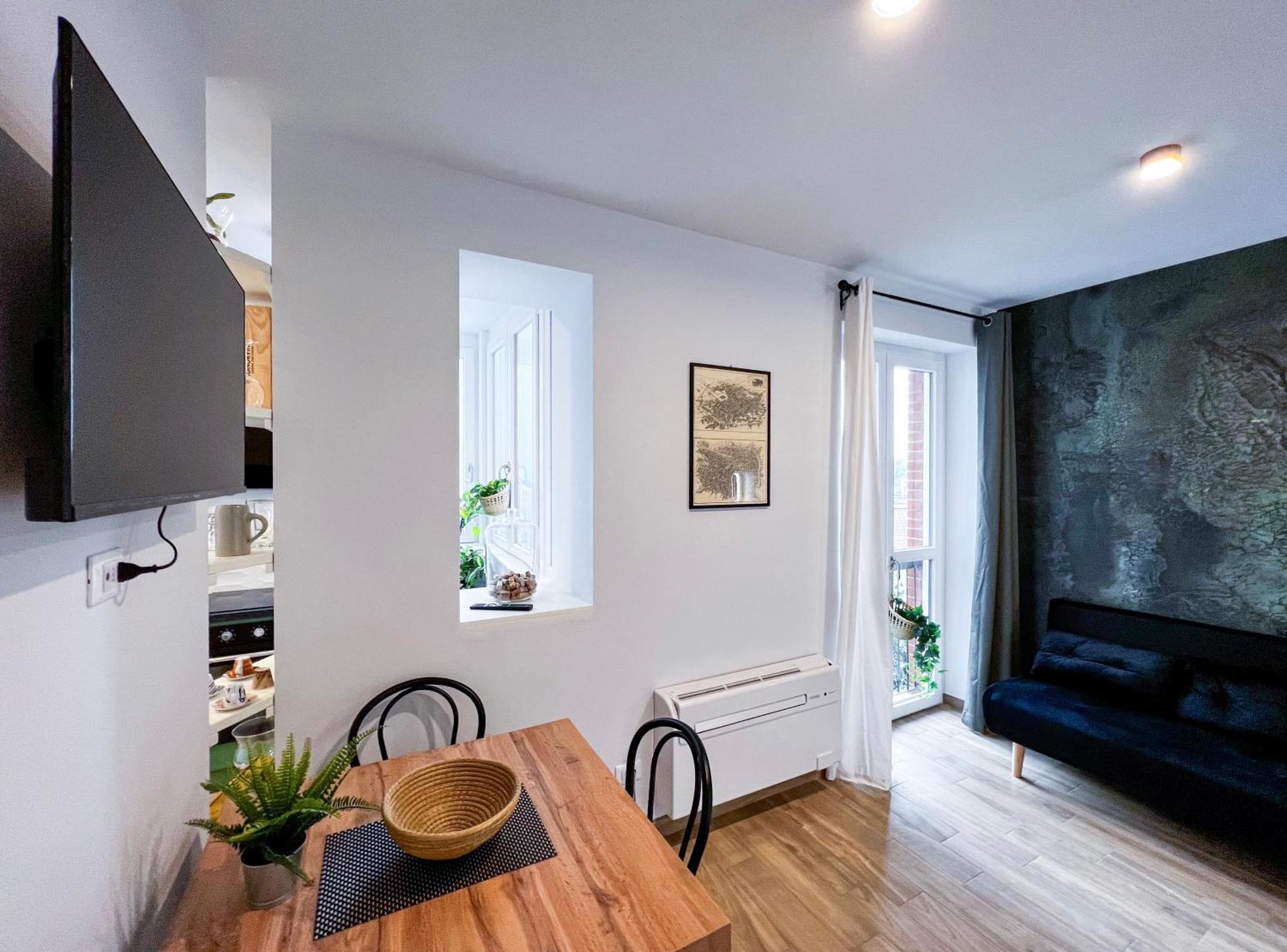 Repetti - Two Adjacent & Independent 10 Minutes To Centre & Linate Airport *