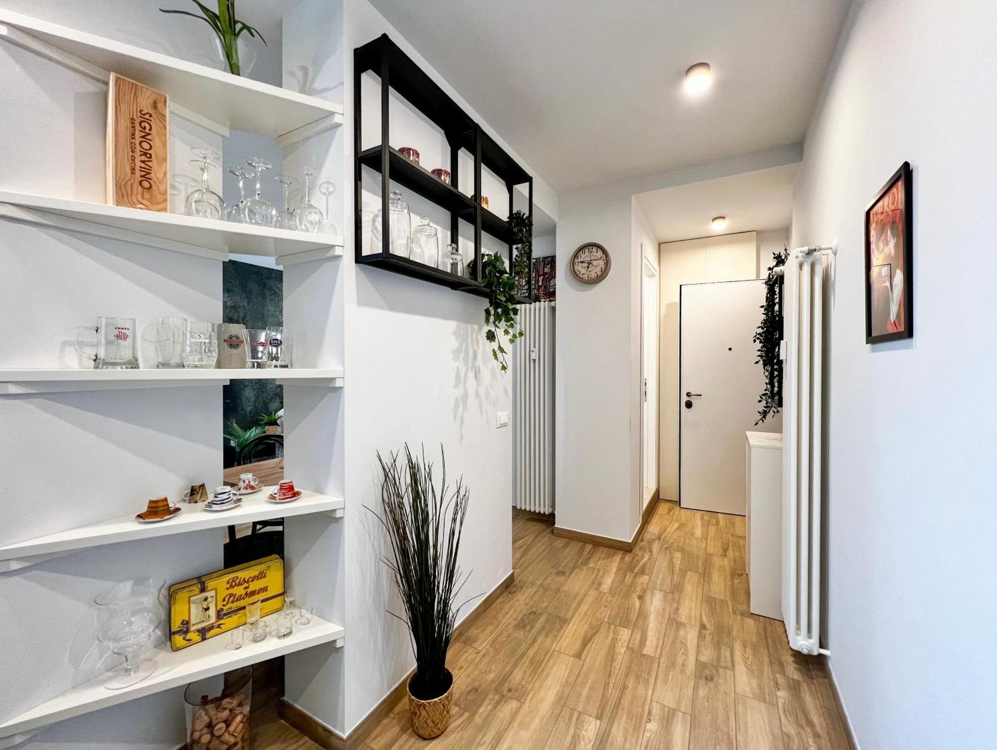Repetti - Two Adjacent & Independent 10 Minutes To Centre & Linate Airport Milan