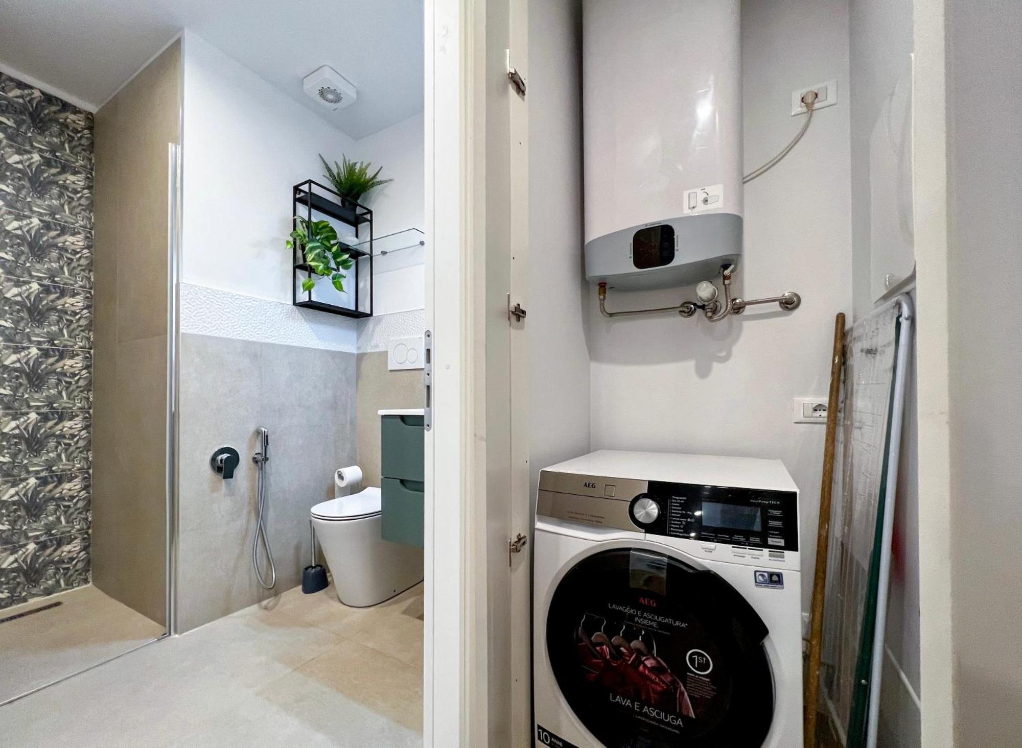 Repetti - Two Adjacent & Independent 10 Minutes To Centre & Linate Airport *