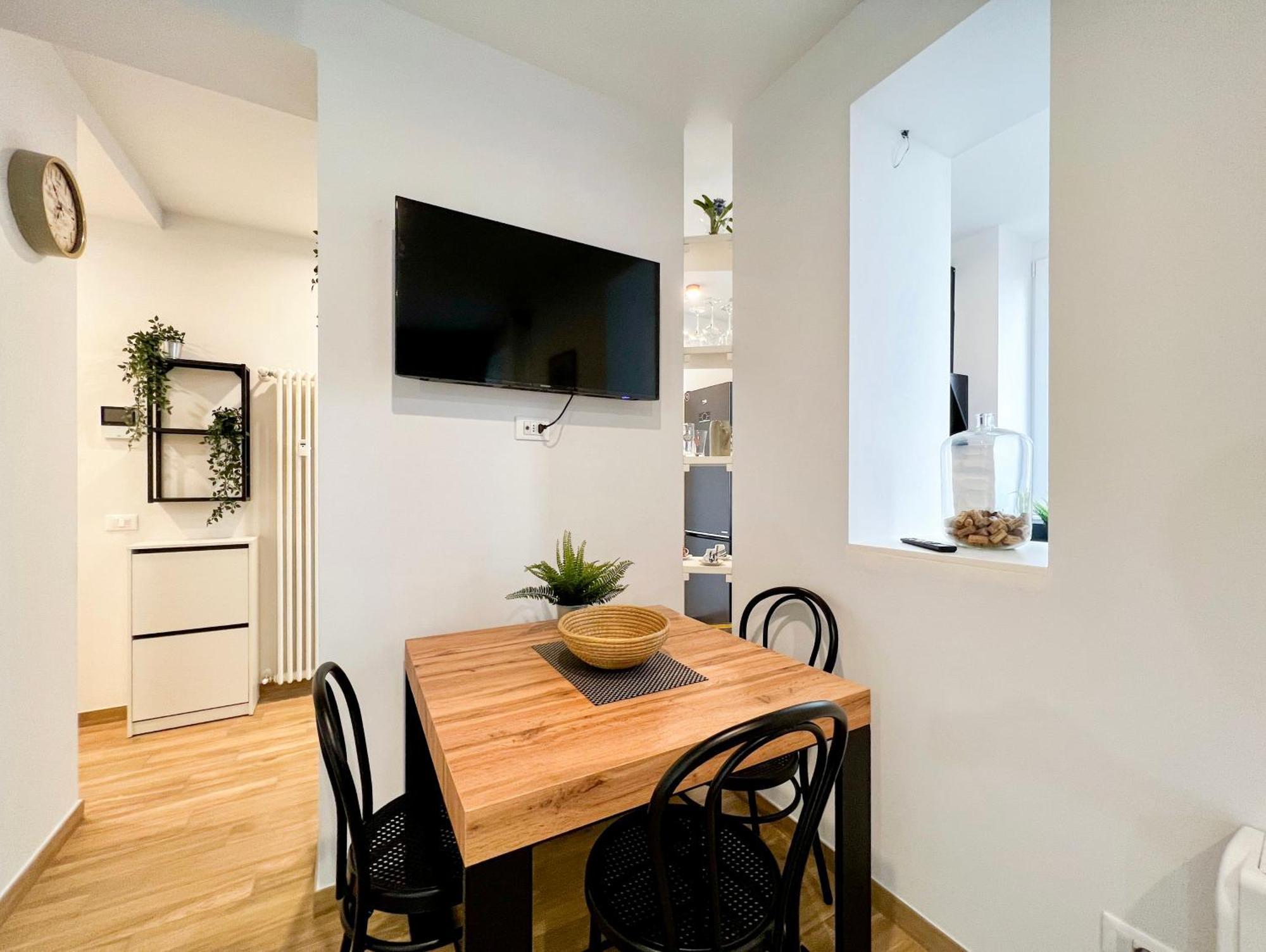Repetti - Two Adjacent & Independent 10 Minutes To Centre & Linate Airport
